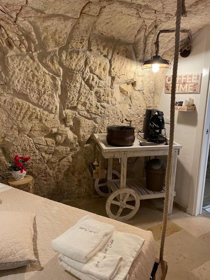 Grotta Carlotta Bed & Breakfast Ostuni Dış mekan fotoğraf