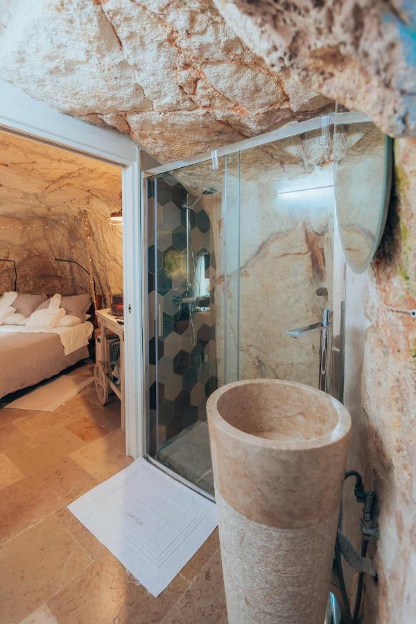 Grotta Carlotta Bed & Breakfast Ostuni Dış mekan fotoğraf